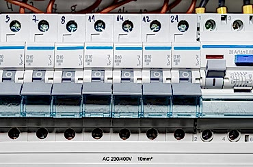 DC/AC Dağıtım Panosu
