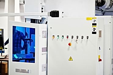 Savunma Sanayi Elektronik Kabini